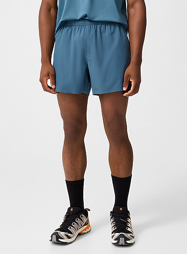 Le short extensible minimaliste Longueur 5 po