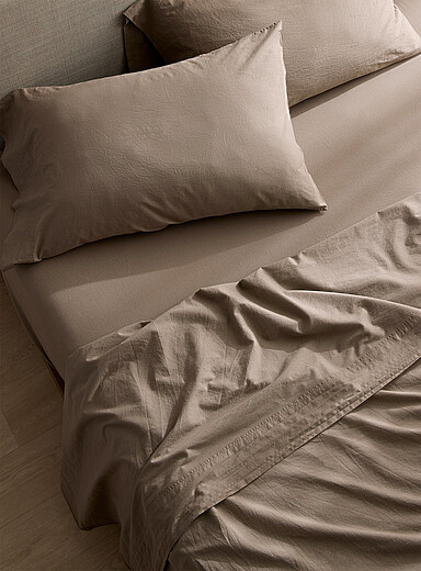 Solid pure organic cotton sheet set Fits mattresses up to 16 in 144-thread-count