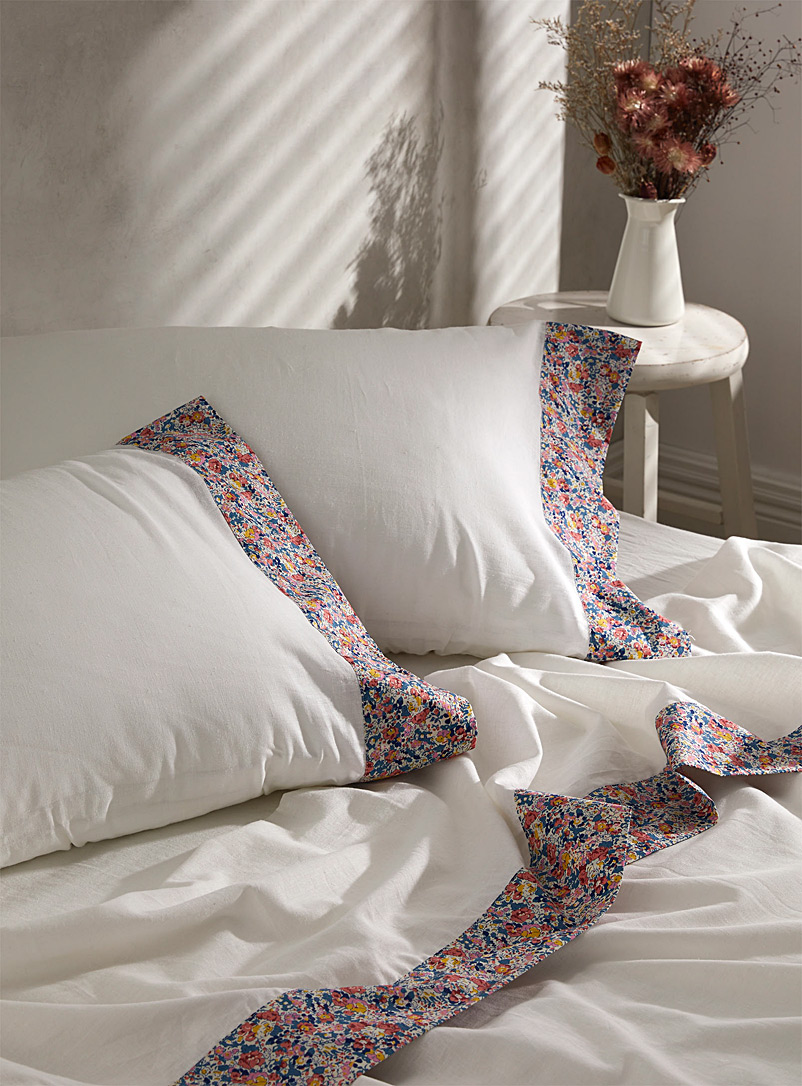 Simons Maison White Claire-Aude sheet set Made with Liberty Fabric Fits mattresses up to 16 in