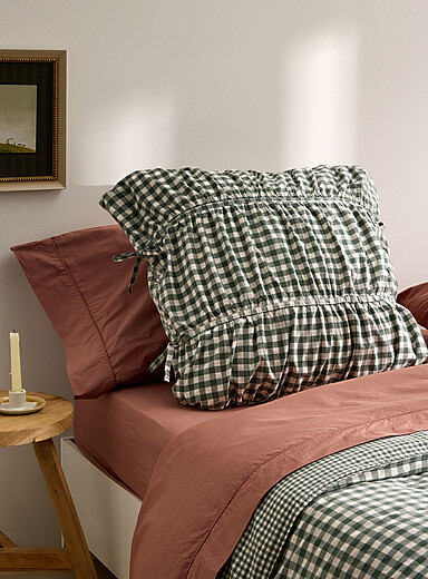Small bows gingham pattern Euro pillow sham