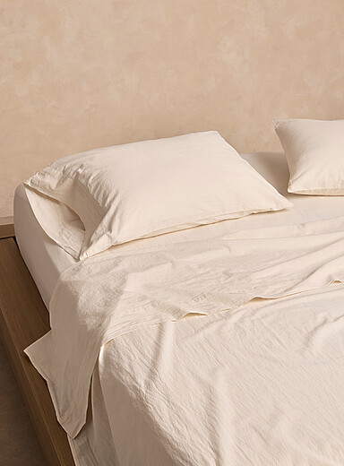 Solid pure organic cotton sheet set Fits mattresses up to 16 in 144-thread-count