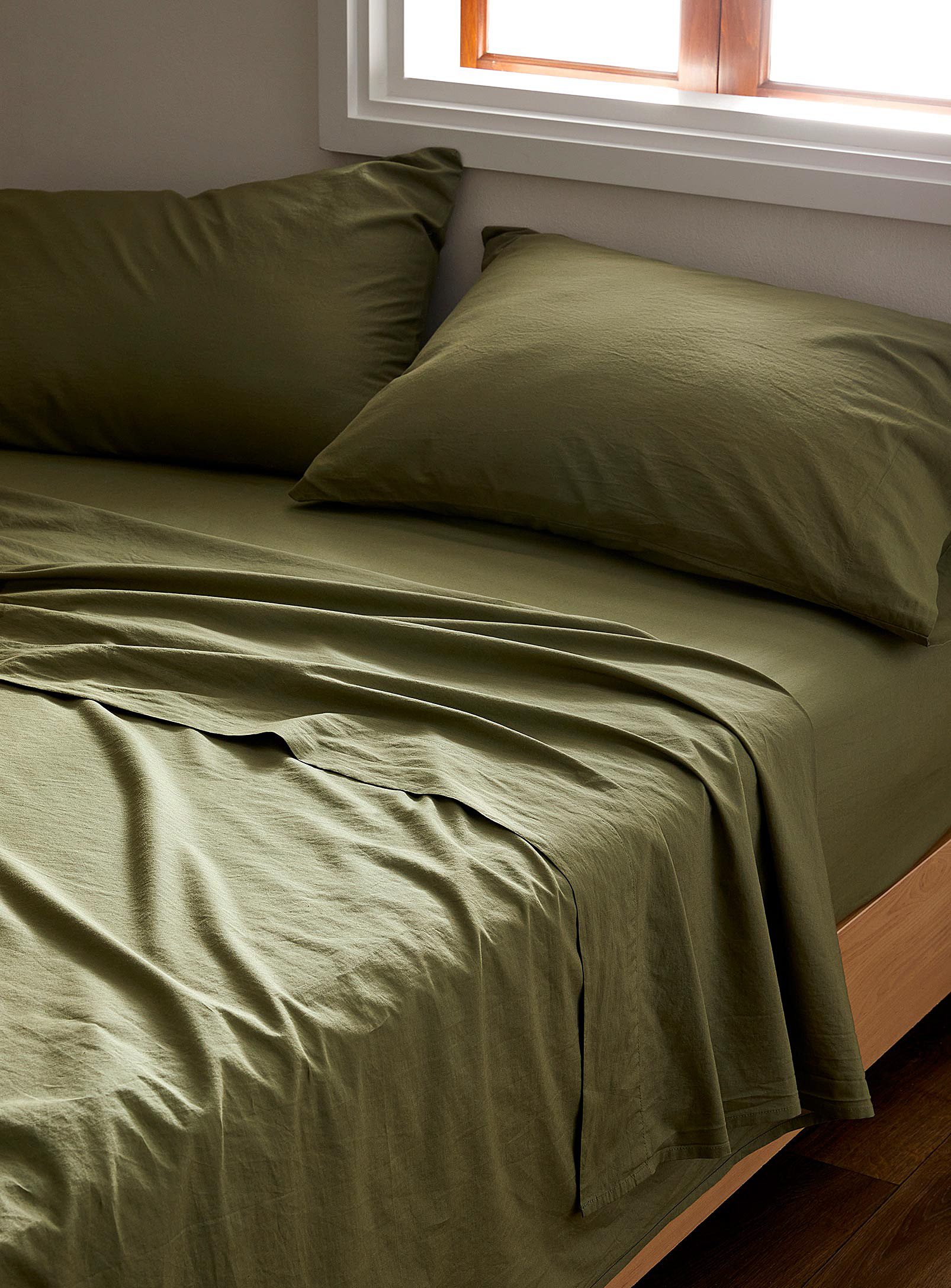 Simons Maison Faded Organic Cotton Sheet Set Fits Mattresses Up To 16 In In Khaki/sage/olive