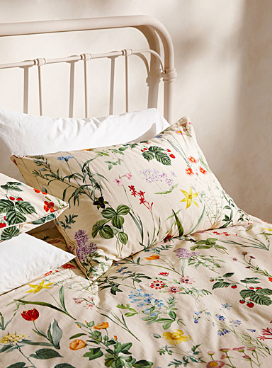 Floral embroidery duvet cover set, Simons Maison, Duvet Covers, Bedroom