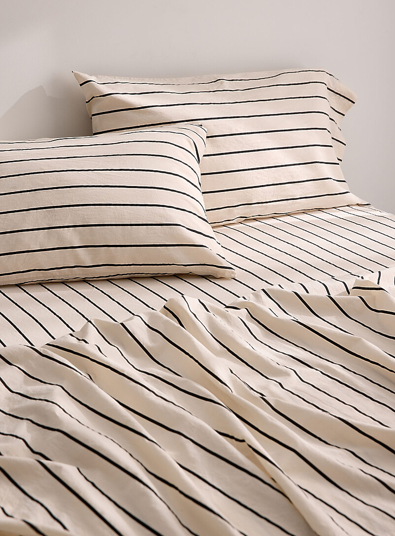 Two-tone stripes sheet set Fits mattresses up to 16 in product image (primary)