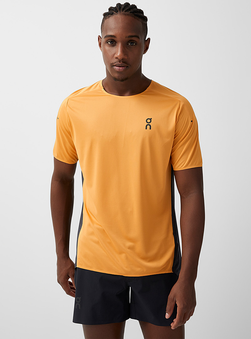 On Medium Yellow Performance T light mixed media t-shirt for men