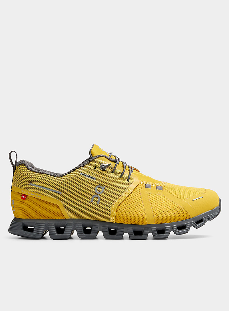 On Medium Yellow Cloud 5 Waterproof sneakers Men for men