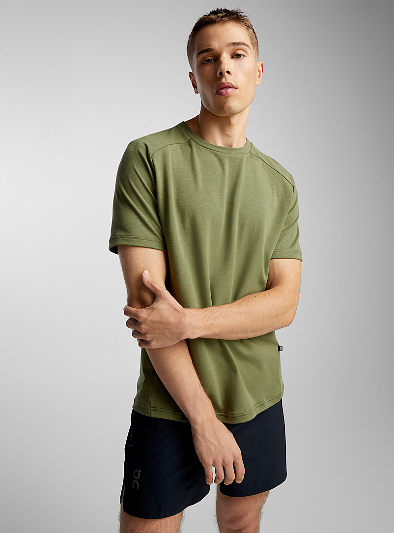 On: Le t-shirt Focus-T Kaki chartreuse pour homme
