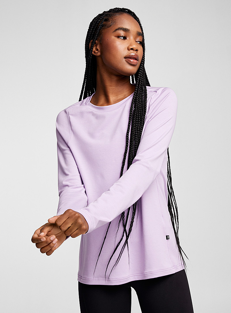 On Lilacs Focus Long-T tee for women