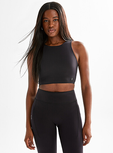 On Black Core support tank for women