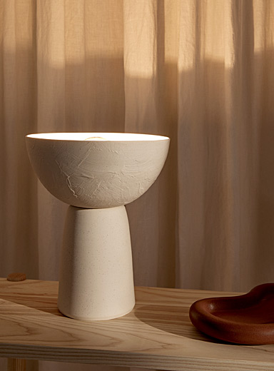 Crescent table lamp