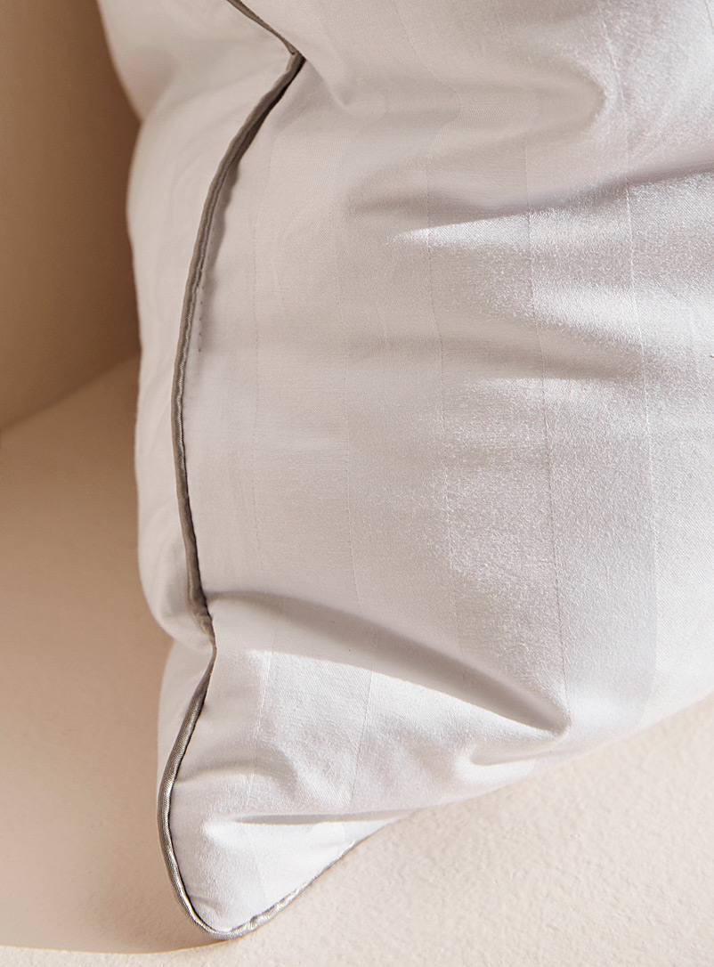 Boreal pillow Semi-firm support product image 2