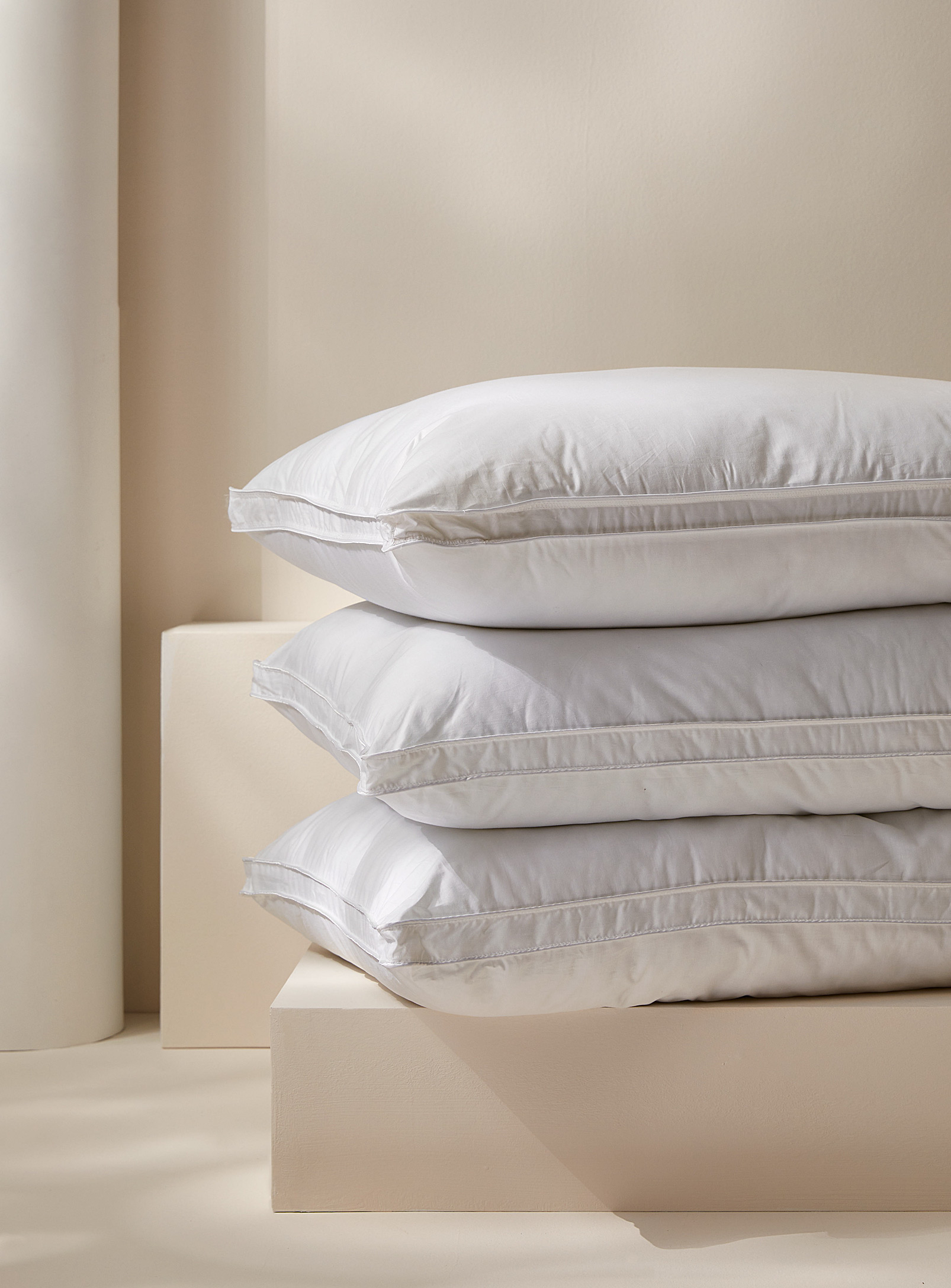 Simons Maison Recycled Polyester Duvetine Pillow Semi-firm Support In White