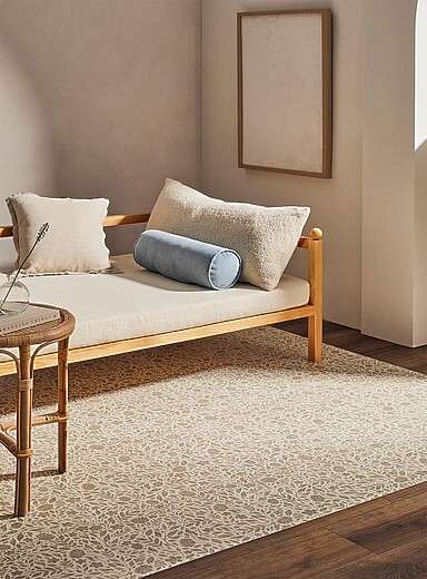 Adama: Le tapis de vinyle fleurs s&eacute;pia Voir nos formats offerts Ivoire - Beige cr&egrave;me