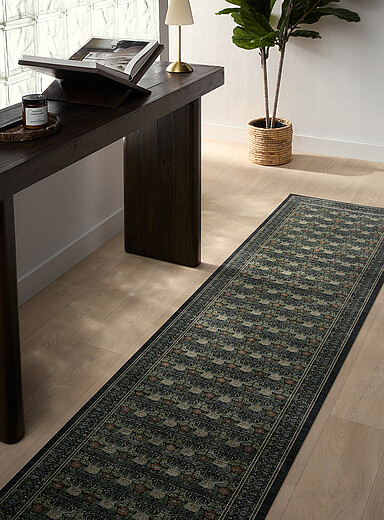Adama: Le tapis vinyle Orchard Voir nos formats offerts Noir &agrave; motifs