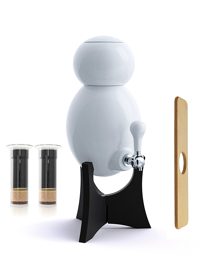 Aquaovo Black OVOPUR Lille water dispenser with black wooden base 1-year starter kit