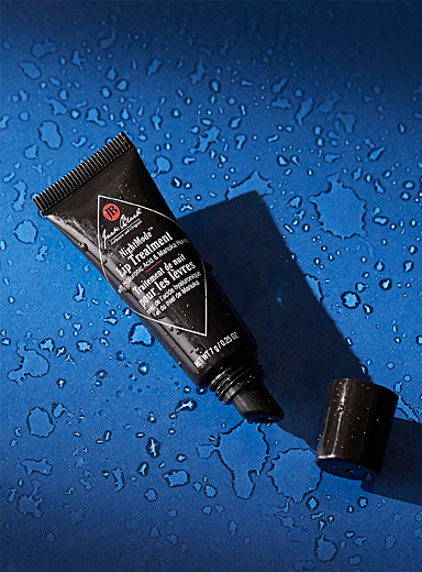 Night lip treatment