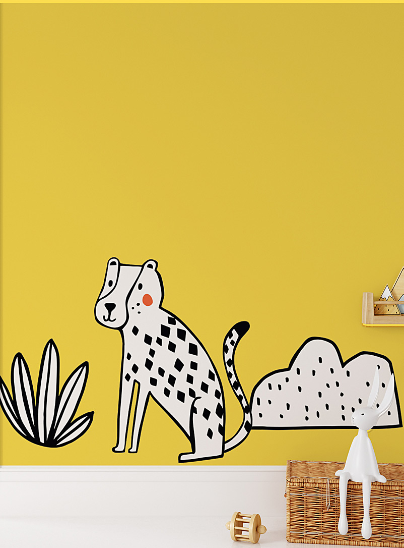 Meraki Black and White Léo wall stickers In collaboration with artist Marie-France Auger