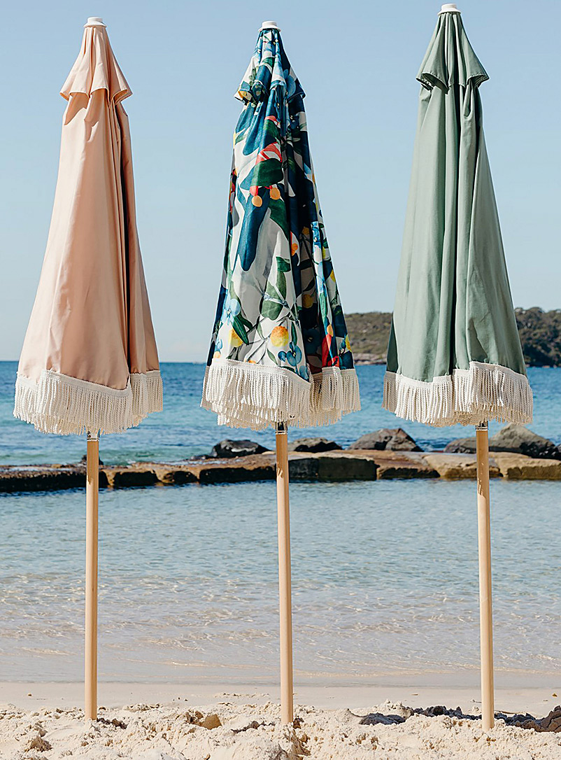 Basil Bangs Light Pink Beach trip umbrella