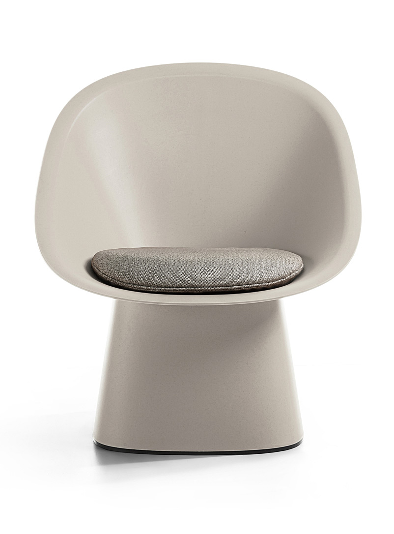 TOOU: La chaise int&eacute;rieur et ext&eacute;rieur arrondie Sensu Gris ardoise