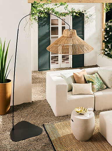 Niza tall indoor and outdoor floor lamp
