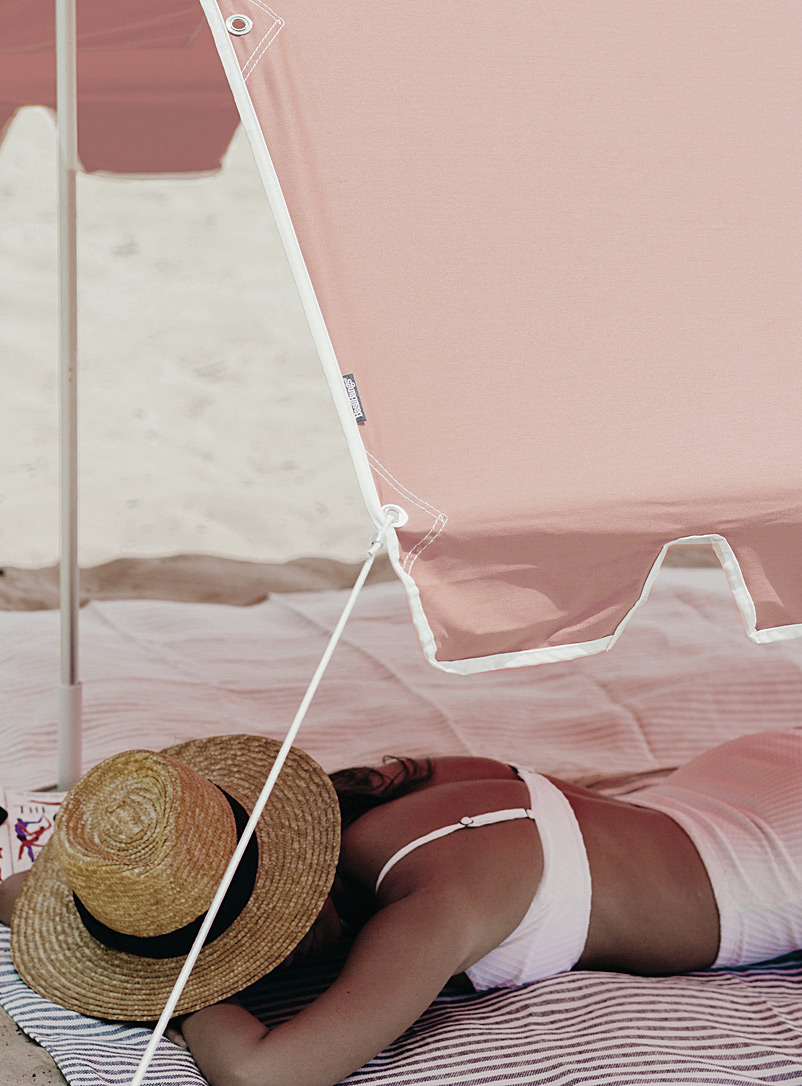 Beach trip tent product image 2