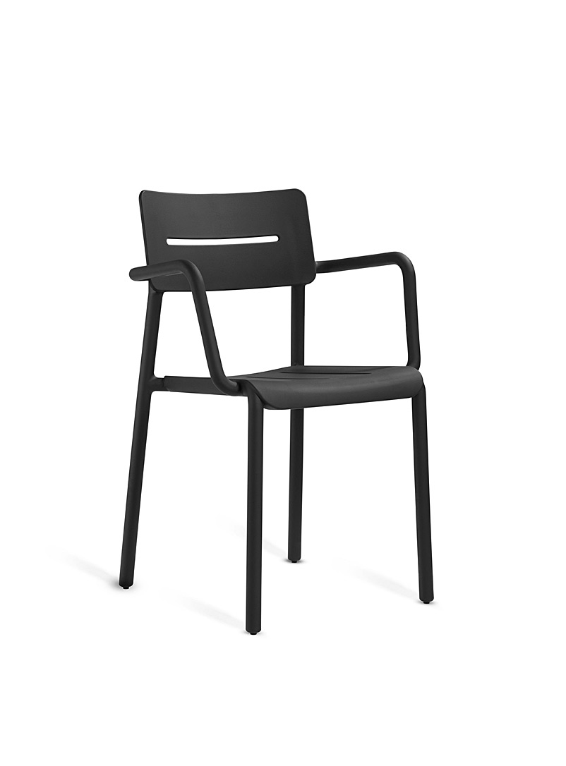 Outo outdoor armrest chair product image (primary)