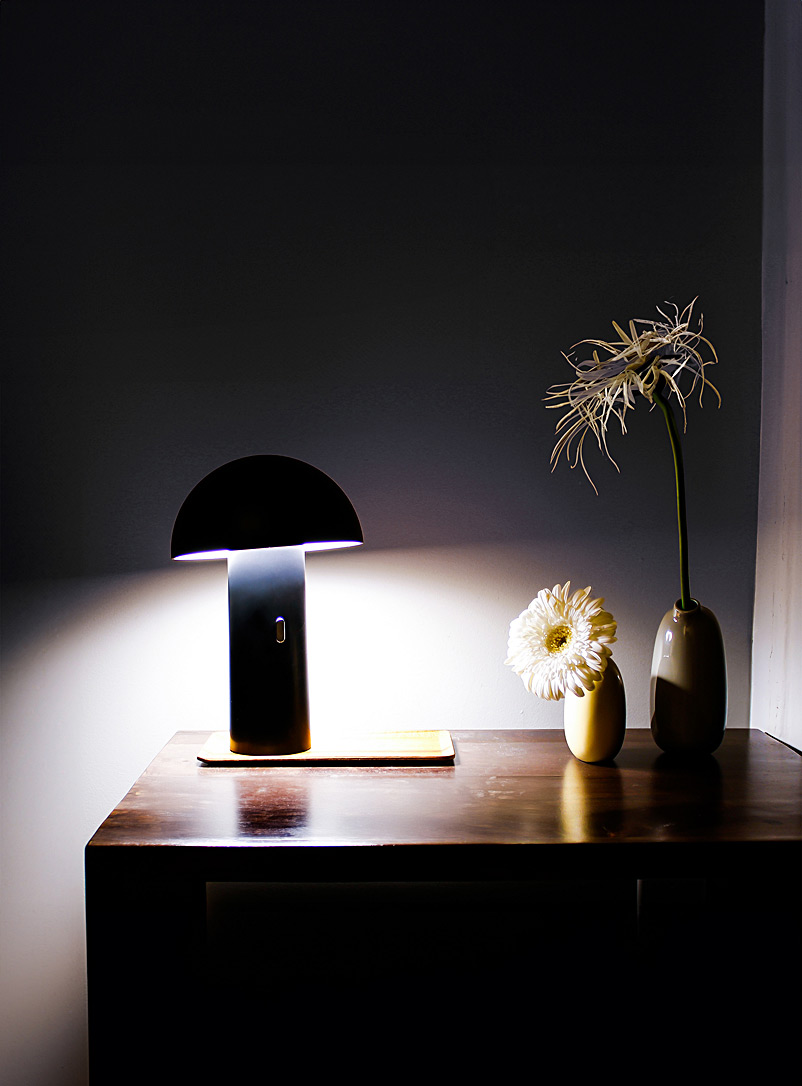 Shitake portable table lamp product image 2