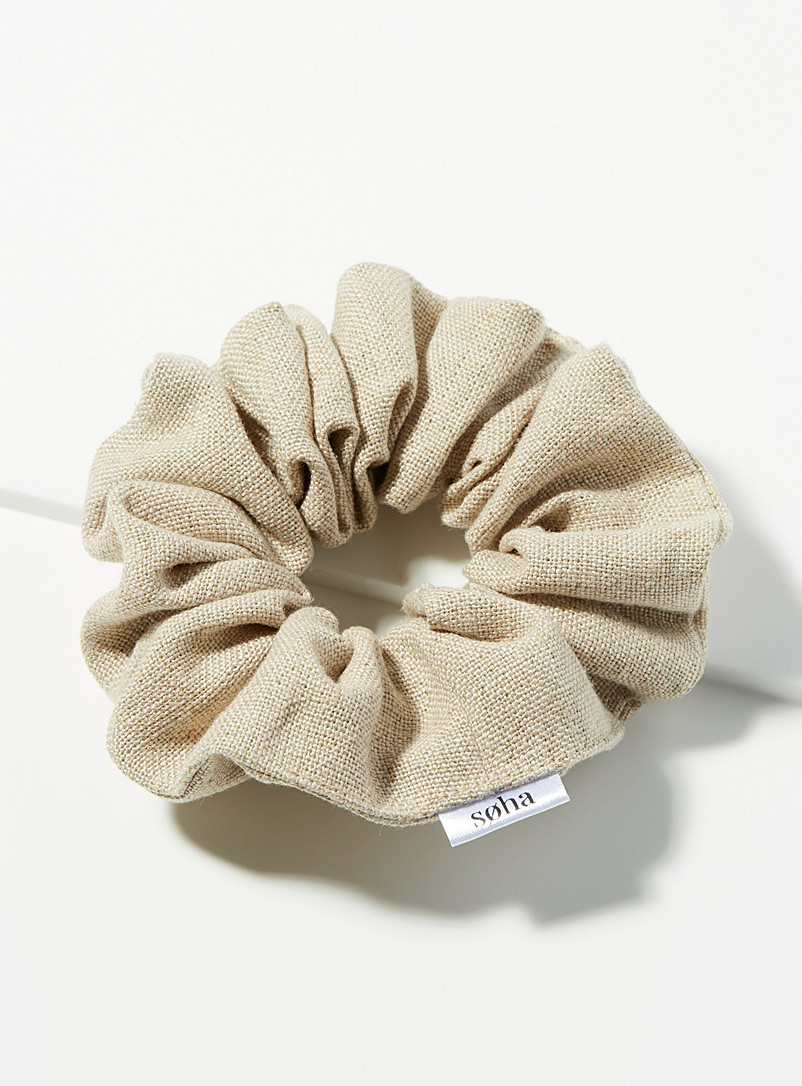 Soha & Co Black Large linen scrunchie for women