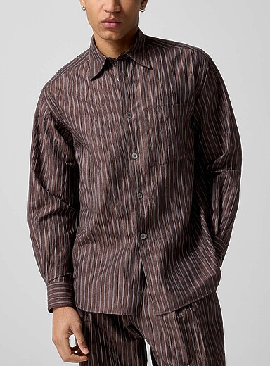 Ecole de Pens&eacute;e Patterned Brown Crinkled texture striped brown shirt for men