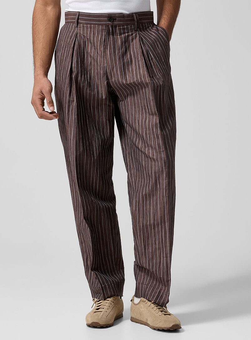 Crinkled texture striped brown pant product image 2
