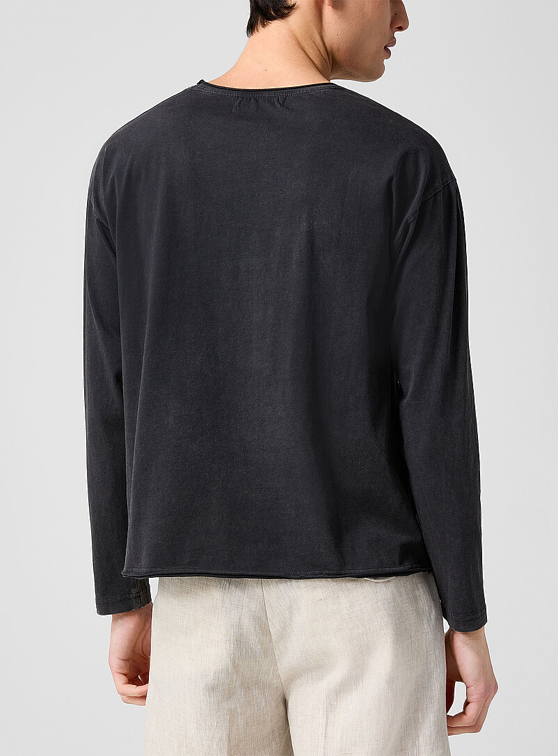 Solstice perforated long-sleeve T-shirt product image 2