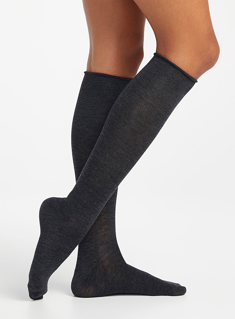 Simons Black Minimalist merino wool knee-highs for women