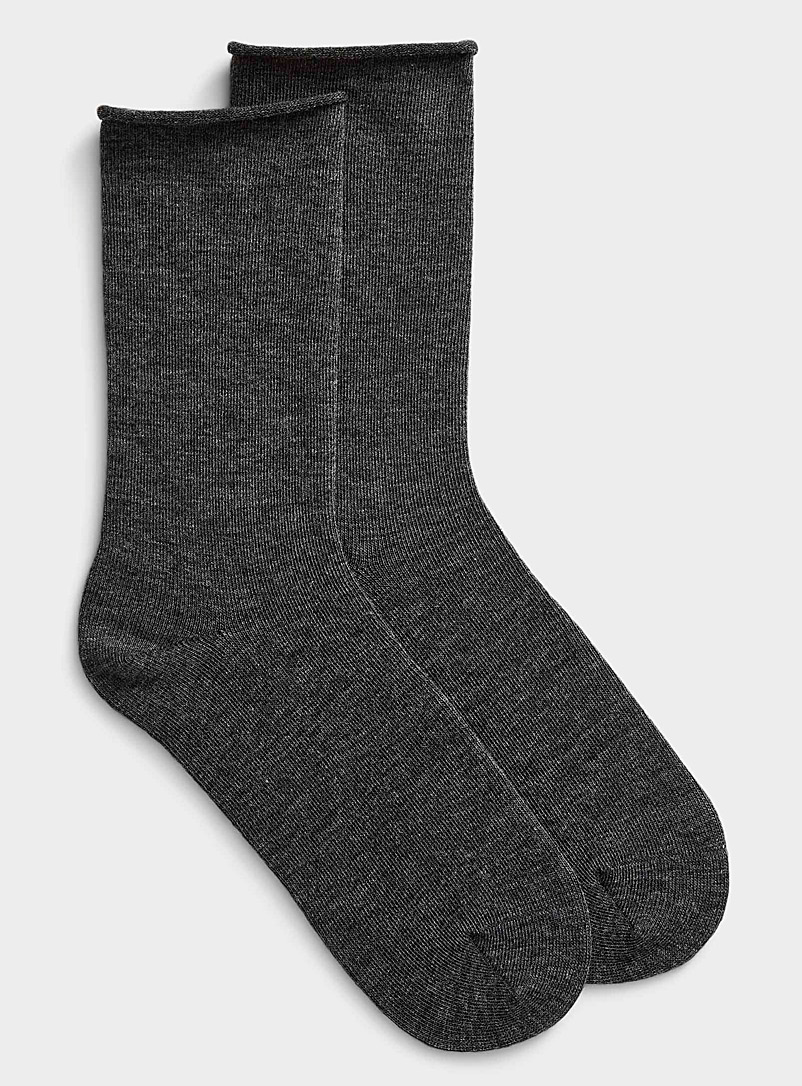 Simons Charcoal Minimalist solid merino wool socks for women