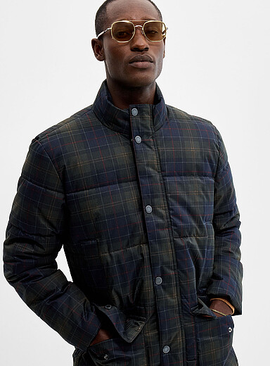 Barbour: Le manteau matelass&eacute; tartan Lonnen Bleu marine &agrave; motifs pour homme