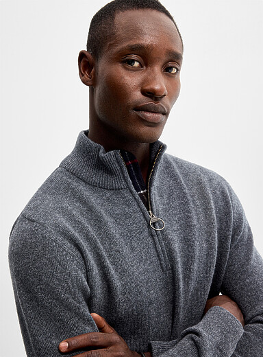 Barbour: Le chandail empi&egrave;cements carreaux Holden Gris pour homme