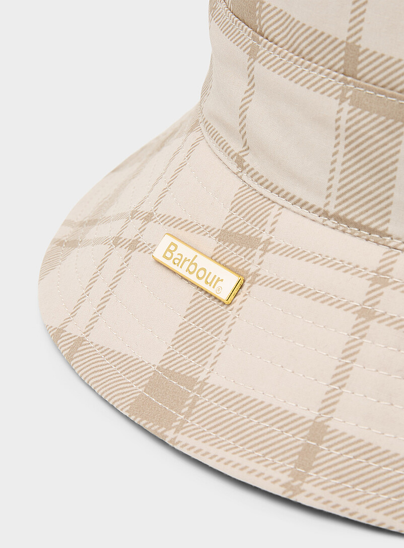 Barbour: Le bob tartan &eacute;pinglette signature Sable pour femme