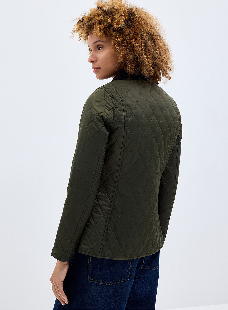 Barbour: La veste matelass&eacute;e col velours Annandale Noir pour femme