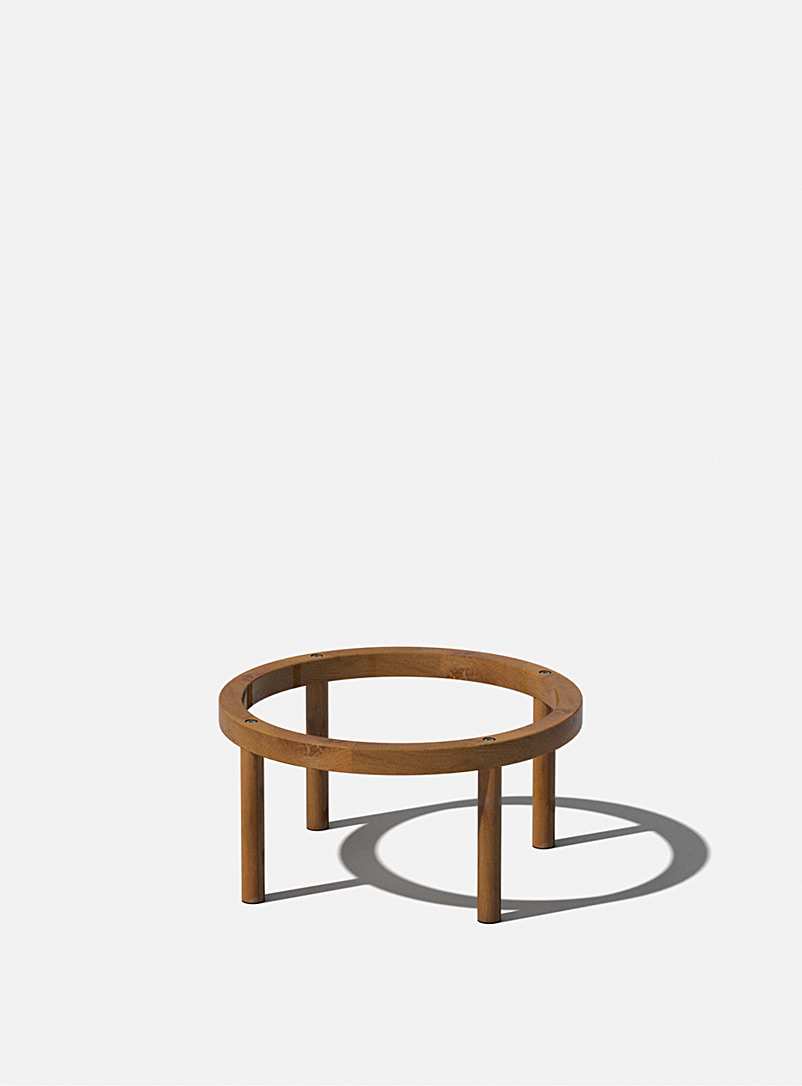 Wooden base grooved planter 14.75 in at the opening product image 3