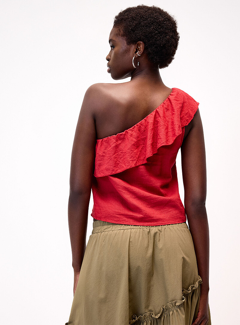 Twik: La camisole &eacute;paule d&eacute;nud&eacute;e &agrave; volant lin m&eacute;lang&eacute; Blanc pour femme