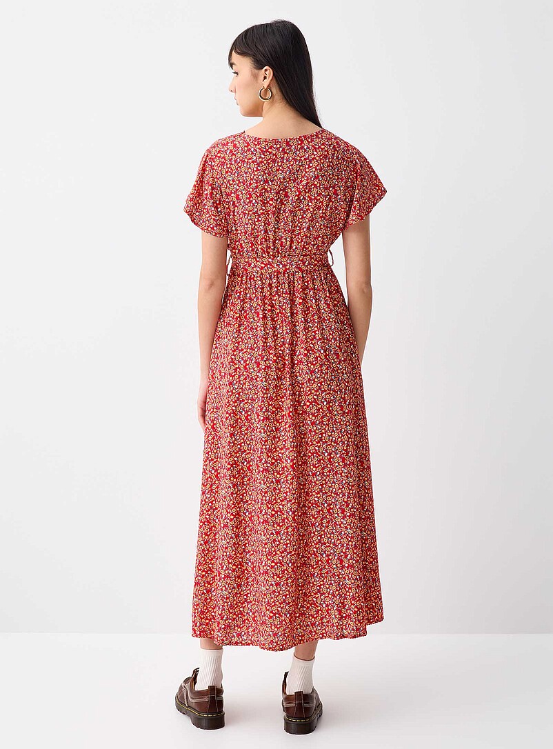 Twik: La robe maxi portefeuille imprim&eacute;e Noir &agrave; motifs pour femme