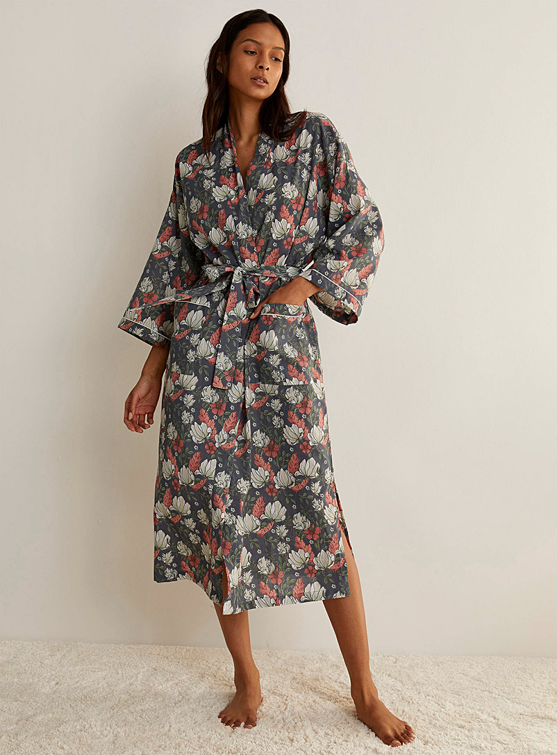 Miiyu Patterned Grey Long Madison foliage robe for women