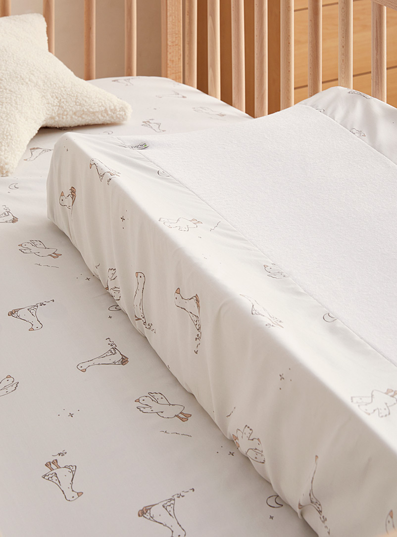 Perlimpinpin: L'ensemble de base pour b&eacute;b&eacute; 2 pi&egrave;ces Drap contour et housse pour matelas &agrave; langer Tropical