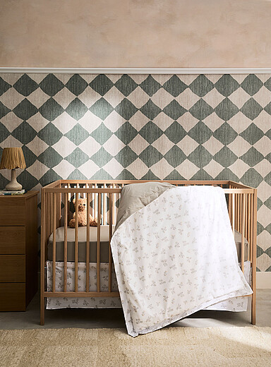 Perlimpinpin: L'ensemble de lit pour b&eacute;b&eacute; douce v&eacute;g&eacute;tation Couette, housse de couette, drap contour et jupe de lit Gris &agrave; motifs