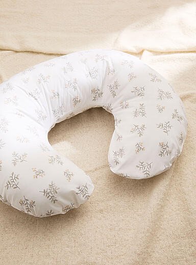 Le coussin d'allaitement douce v&eacute;g&eacute;tation