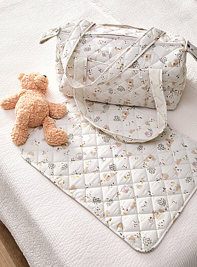 Patterned quilted diaper bag