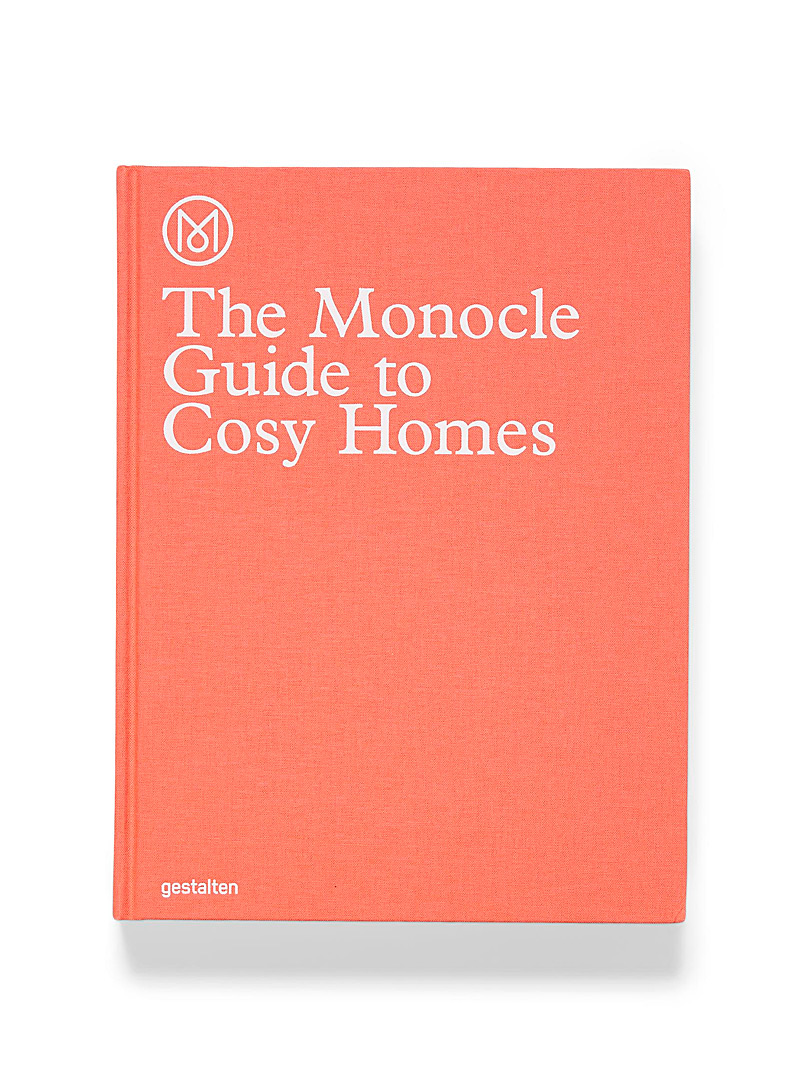 Gestalten Assorted The Monocle Guide to Cosy Homes book for men