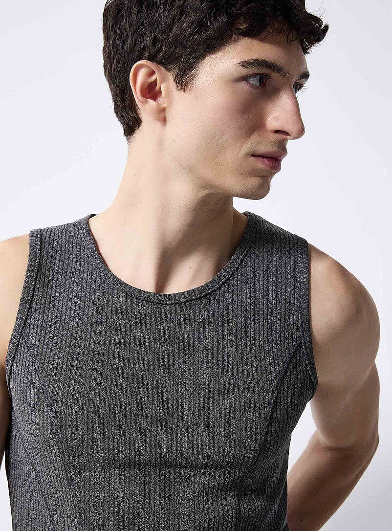 Bustier insert ribbed tank Imported from Seoul product image 2