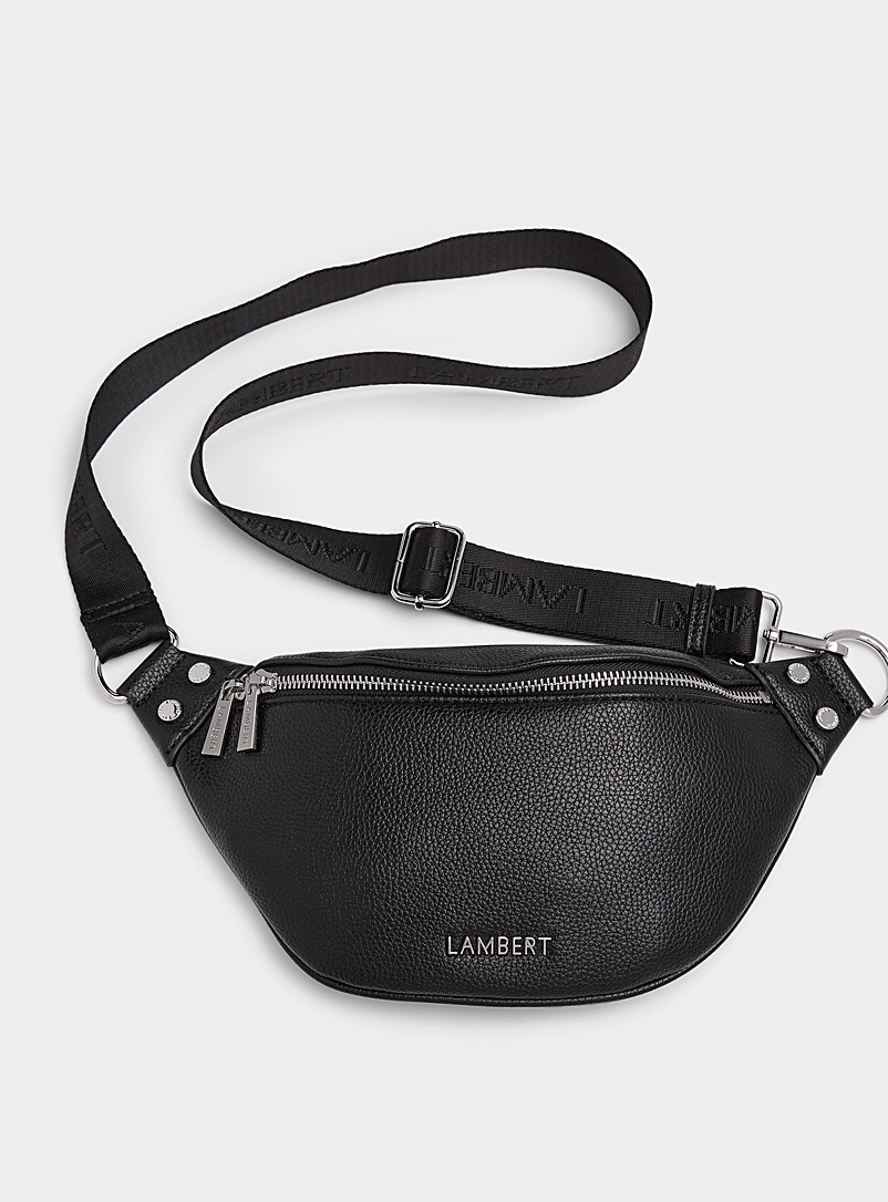Sarah belt bag product image (primary)