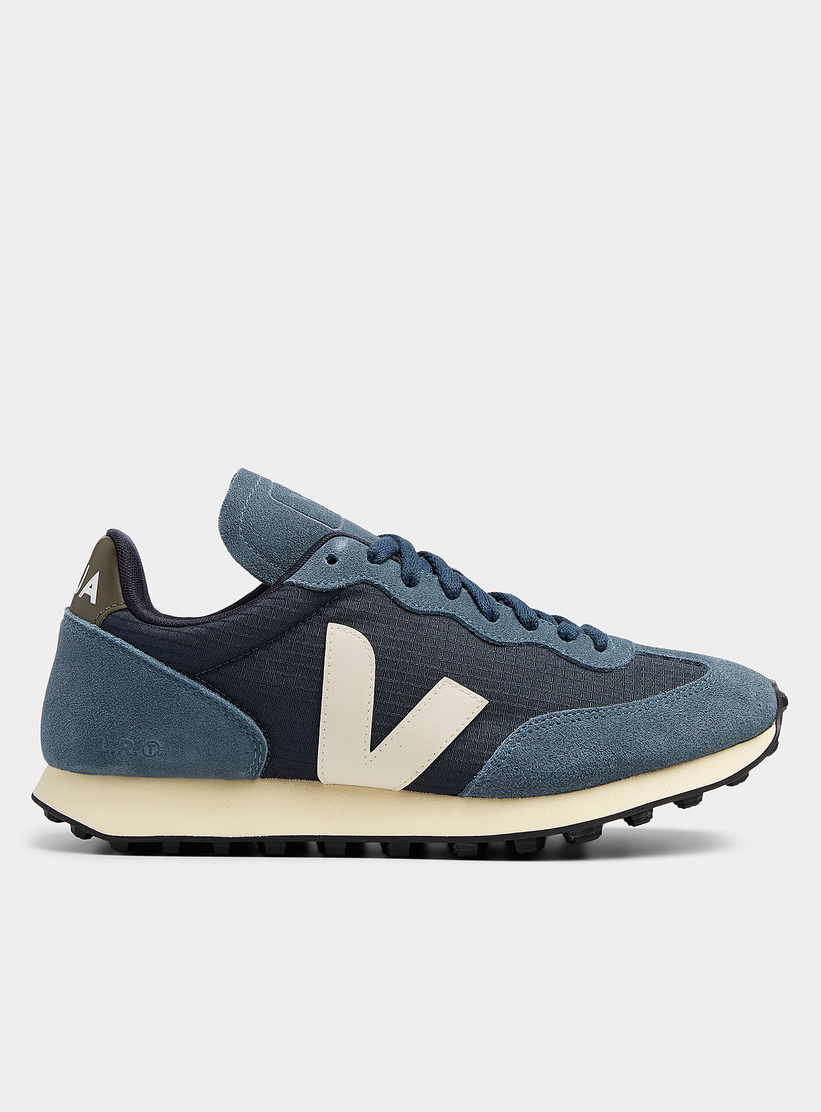 Veja Rio Branco Leather-trimmed Alveomesh And Suede Trainers In Blue