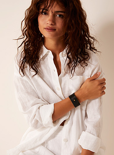 TABITHA + CO: Le bracelet manchette cuir v&eacute;ritable Voir nos formats offerts Brun clair